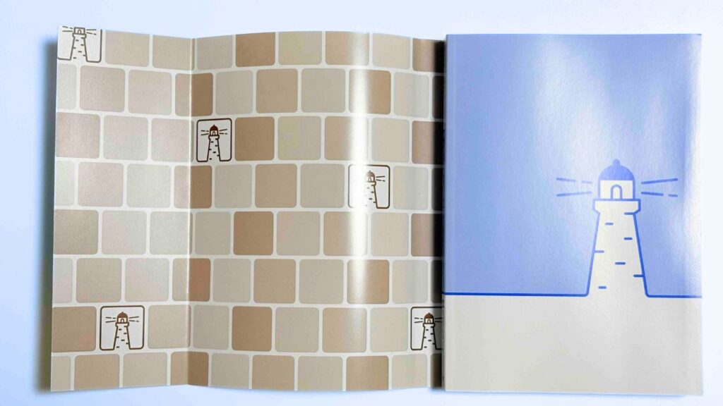 カバーを裏返すとブックカバーになり、署名が隠れます